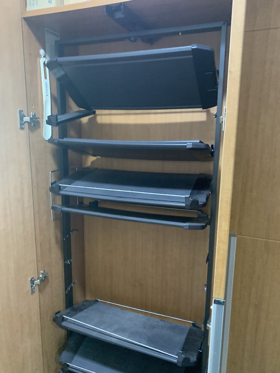 4단 신발장 주문제작 및 신발장 시트지 작업