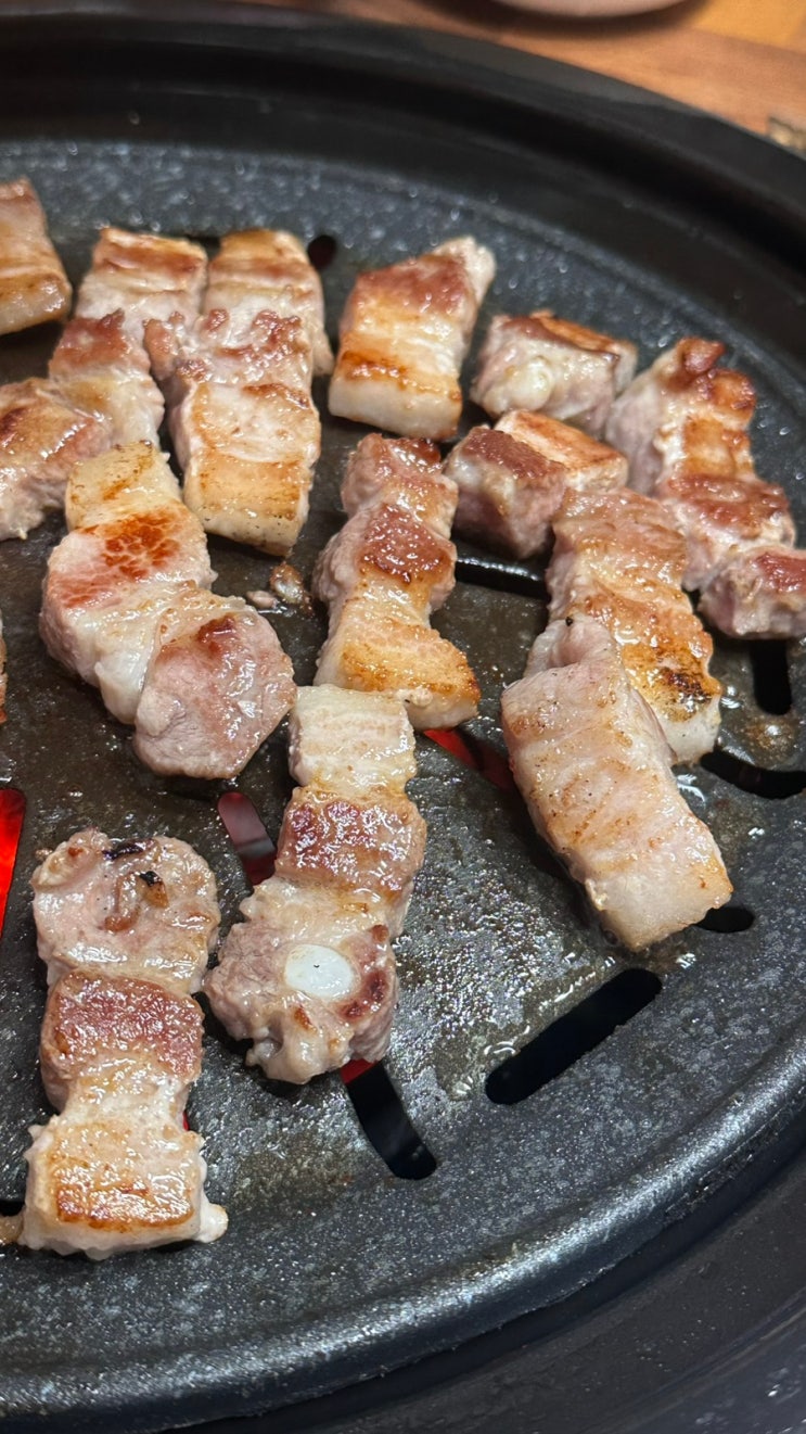  안양 만안구 삼겹살 냉면 분위기 맛집 착한고기집