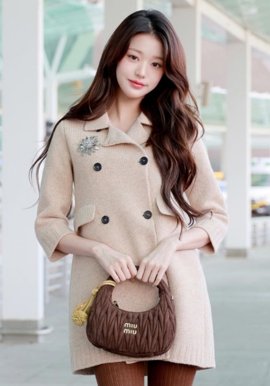 <b>장원영</b>의 모든 것: 키, 언니, 프로필, <b>럭키비키</b>까지 완벽 정리!