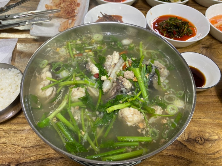  기장시장 대영식당 쫄깃 시원한 생아구탕