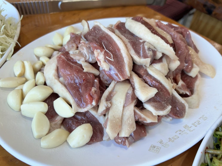  부천오리고기 맛집추천 부천 오리생고기 덕&Duck 오리굽는마을