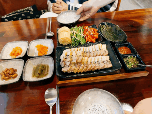  율전동 맛집 만복국수집 수원성균관대점! 보쌈과 국수 모두 맛있어요!