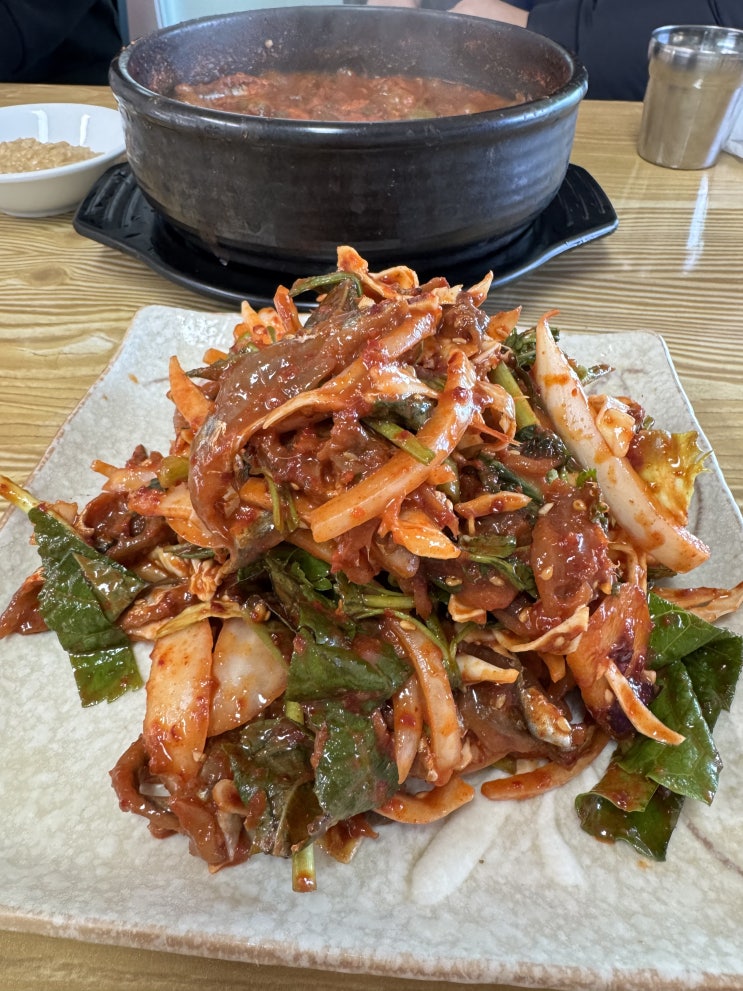  [남해 맛집] 가족여행으로 가기좋은 보리암 근처 멸치쌈밥집, 사랑채 방문후기
