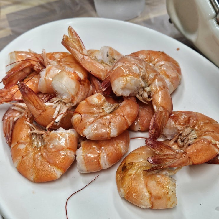  울산 강동 바다 앞 구워주는 새우구이 맛집 신명오도리마을