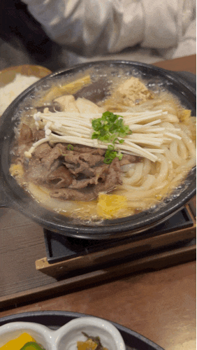  광교 아브뉴프랑 맛집 미케에서 즐긴 카이센동과 스키야끼 정식 후기