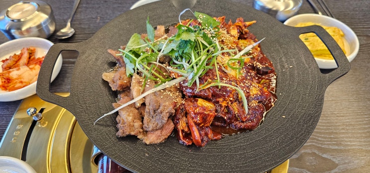  이천맛집 고기향 가득한 화화돼지왕갈비 이천송정점