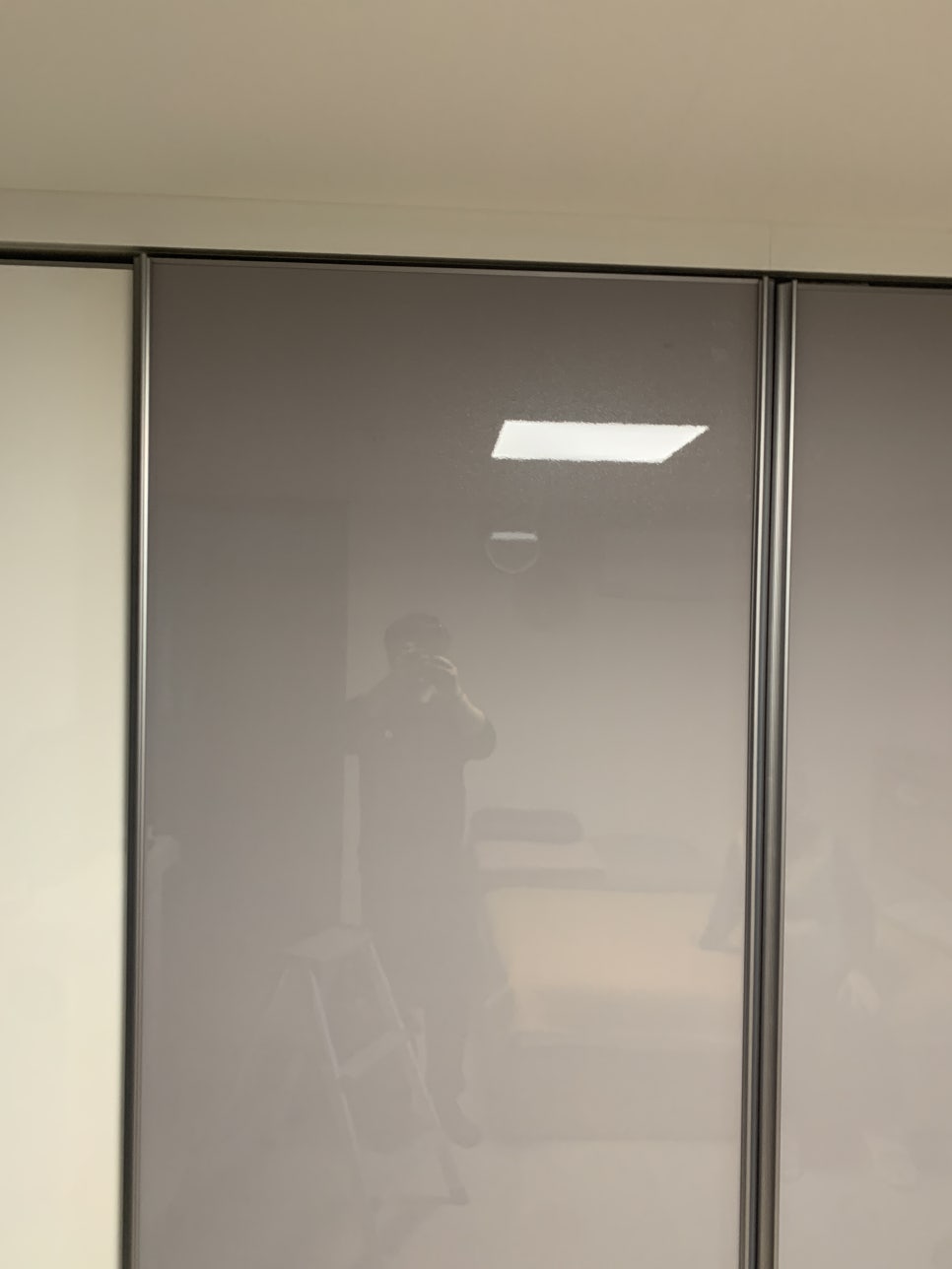 슬라이딩도어댐퍼 붙박이장댐퍼 교체