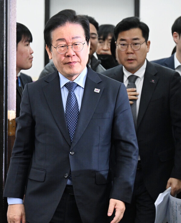 오히려 차분해진 민주당과 <b>이재명</b> 대표 … 공격보다는 '<b>민생</b>' <b>집중</b>