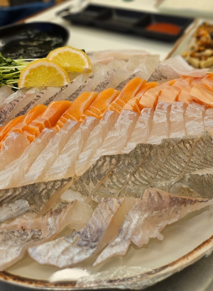  한티역 맛집 도곡시장  바다생협 대광어 강남본점