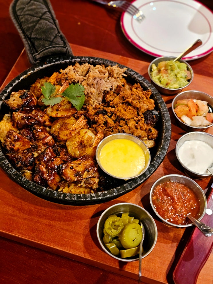 마곡역 맛집 추천! 마곡 데이트장소로 좋은 서울식물원 맛집 타케로스 (파히타, 폭립맛집)