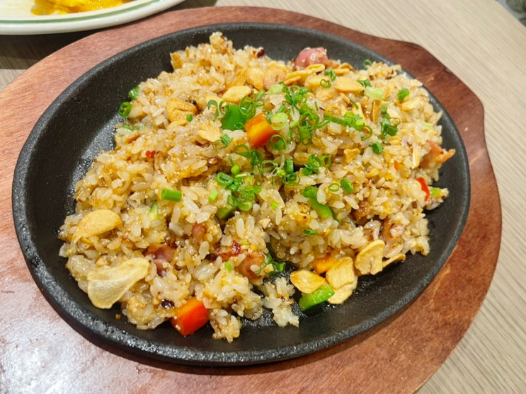  매드포갈릭 영등포타임스퀘어점, 갈릭 볶음밥 최고!