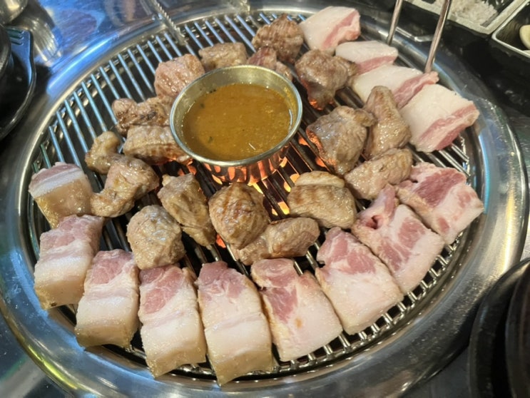  관평동맛집 송돈가, 제주 돼지고기의 진수! 고기와 청국장으로 즐긴 여유로운 저녁