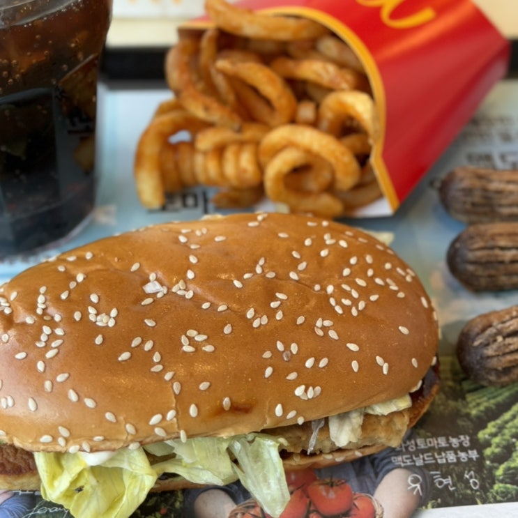  맥도날드 행운버거 골드 가격 칼로리 초코츄러스 후기