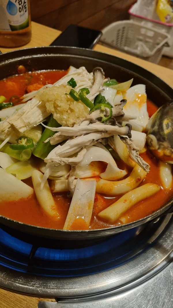  [강남 논현]두부삼합 맛집 이층집 닭도리탕