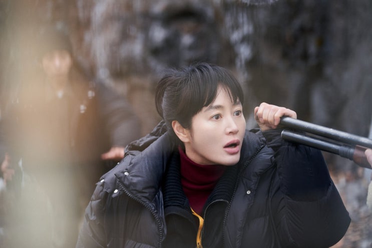 '<b>트리거</b>' 물불 안가리는 방송쟁이 <b>김혜수</b> <b>정성일</b>의 흥미진진한... 