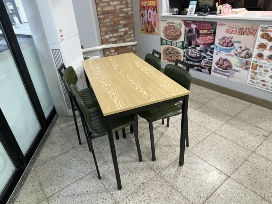 굽네치킨 동해천곡점 사진 4