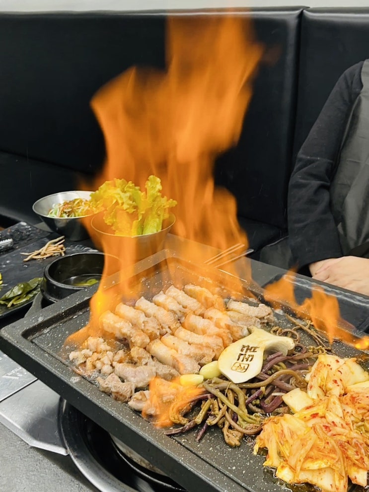  제주 올레시장 맛집 본돈 흑돼지오겹살 압도적 불쑈 맛집