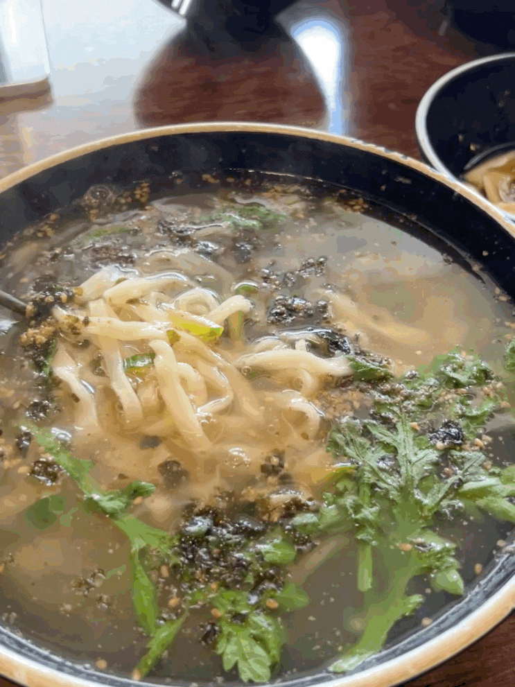  청주 • 김치만두와 칼국수 찐맛집, 용자1