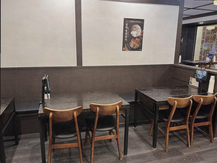  따뜻한 솔솥 광화문점, 여유로운 저녁식사를 위한 최고의 선택