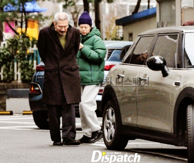 <b>김민희 홍상수</b> 혼외자 <b>임신</b> 프로필 나이 차이 화제! 와이프... 