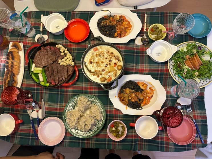  12월 미미언니 맛집 카페 데이트 일상