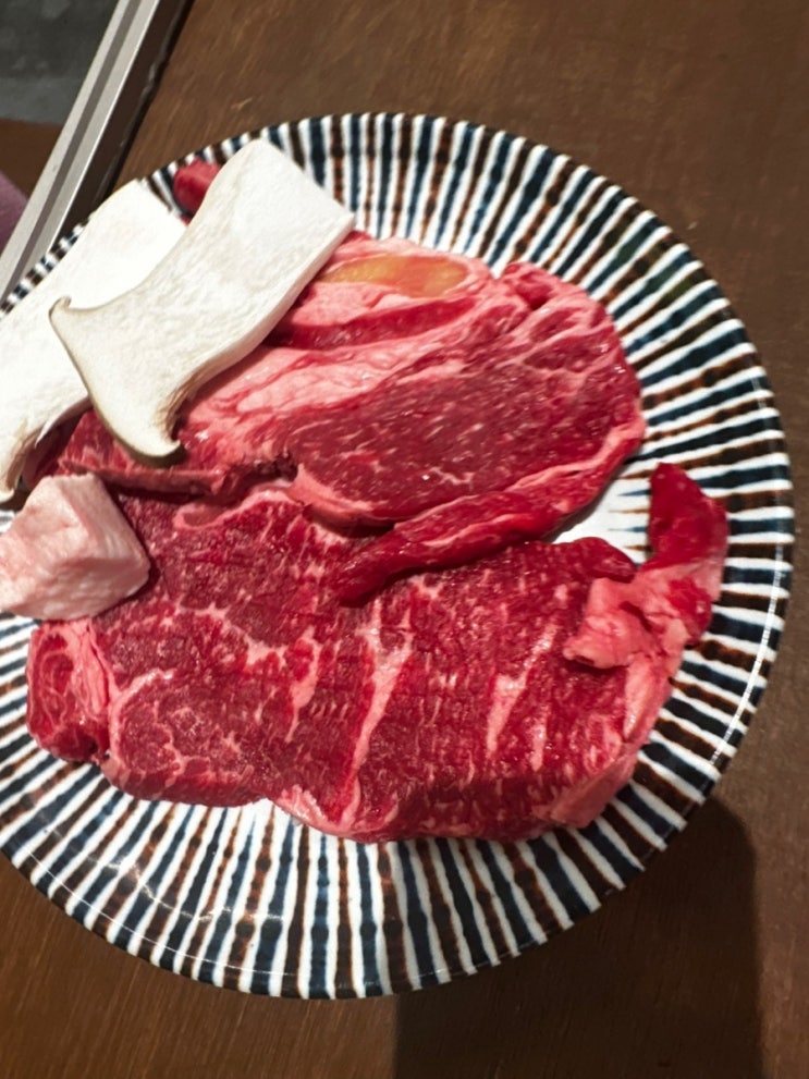  평택 세교동맛집중에서 최상의 퀄리티를 자랑하는 꾸석지돌판한우평택세교점 !