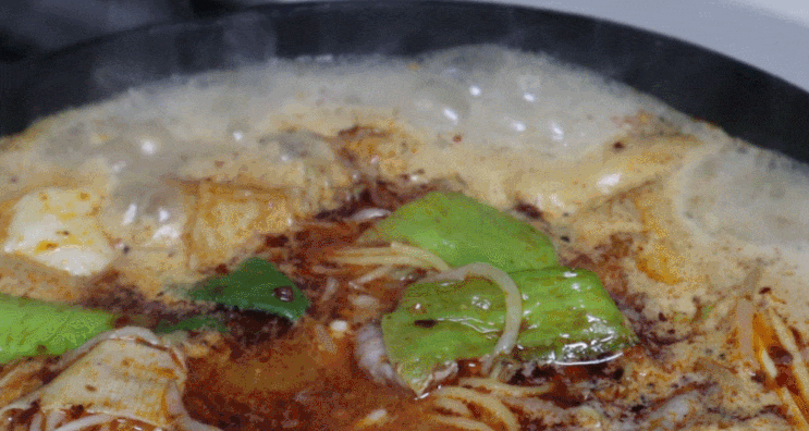 캠핑밀키트 야식메뉴 푸짐한 치우룽샤 마라탕밀키트