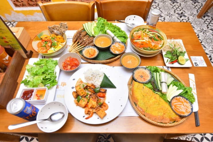  다낭 맛집 한시장 근처 쌀국수 현지인 로컬 맛집 2곳 후기