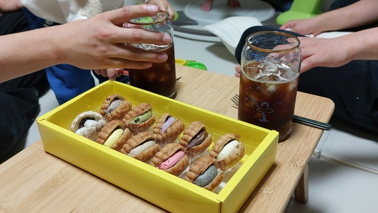  [강문해변 카페] 강릉조개빵 :: 100% 찰보리로 만든 강릉기념품 추천, 선물하기 좋은 강릉디저트