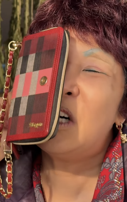 프로 웃음꾼 랄랄 부캐 이명화 궁금해서 찾아봤다.
