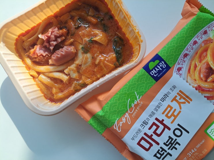 마라떡볶이는 이제 배달 말고 떡볶이밀키트로. 면사랑 마라로제떡볶이로 우리 집은 떡볶이맛집! 마라떡볶이는 이제 배달 말고 떡볶이밀키트로. 면사랑 마라로제떡볶이로 우리 집은 떡볶이맛집!