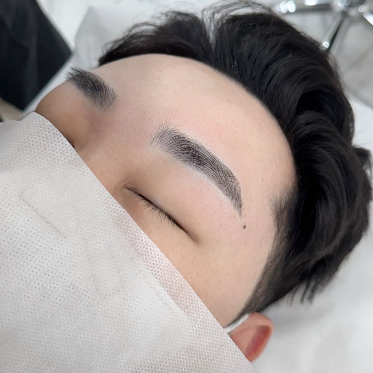  [충북혁신도시 눈썹문신] [진천 눈썹문신] [충북혁신도시 남자눈썹] 어디서 받아야 안전할까?