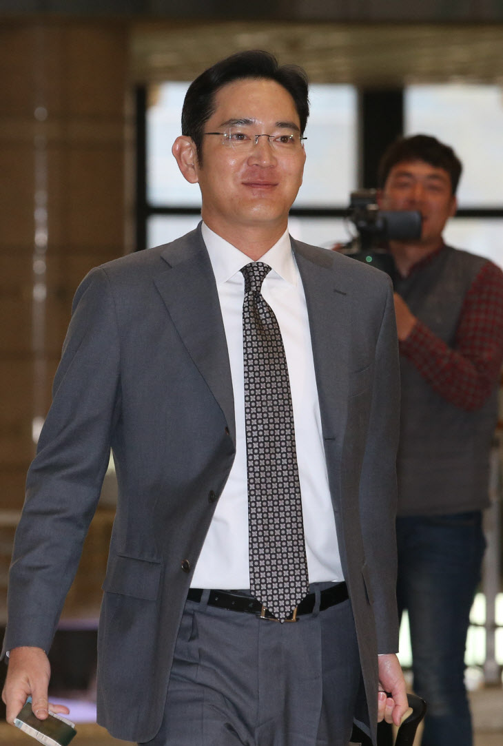 무르익는 삼성 <b>이재용</b> 부회장의 자동차 <b>전장</b>사업 꿈
