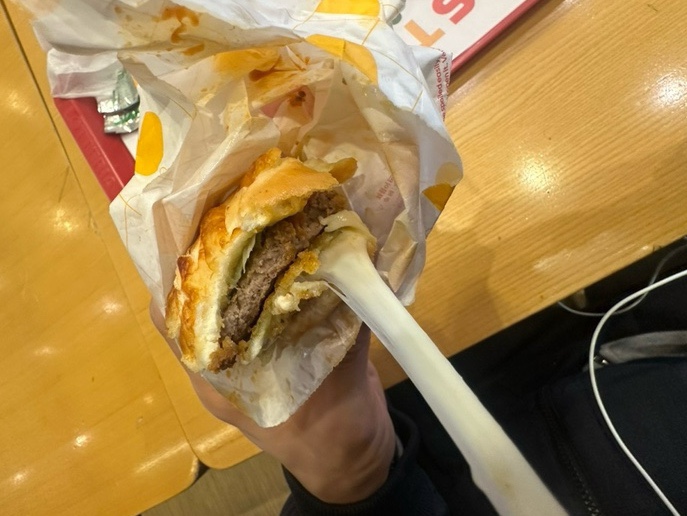  롯데리아 나폴리맛피아 햄버거 모짜렐라버거 내돈내산 가격 후기