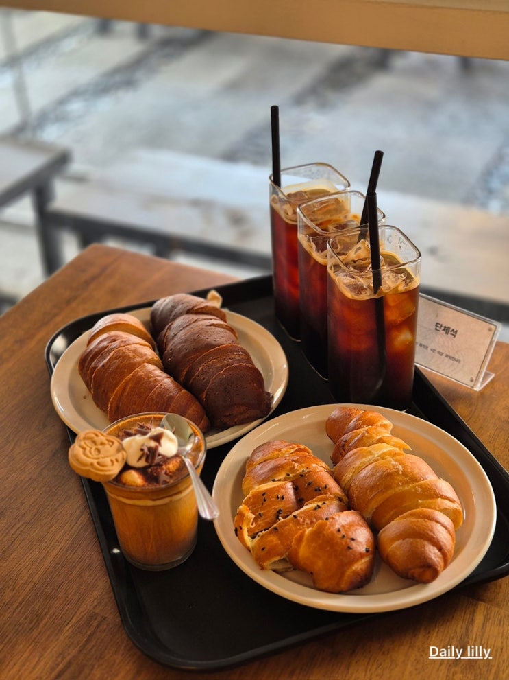  일산에서 소금빵 맛있는 베이커리카페 추천 , 몽킽 일산밤리단길카페본점
