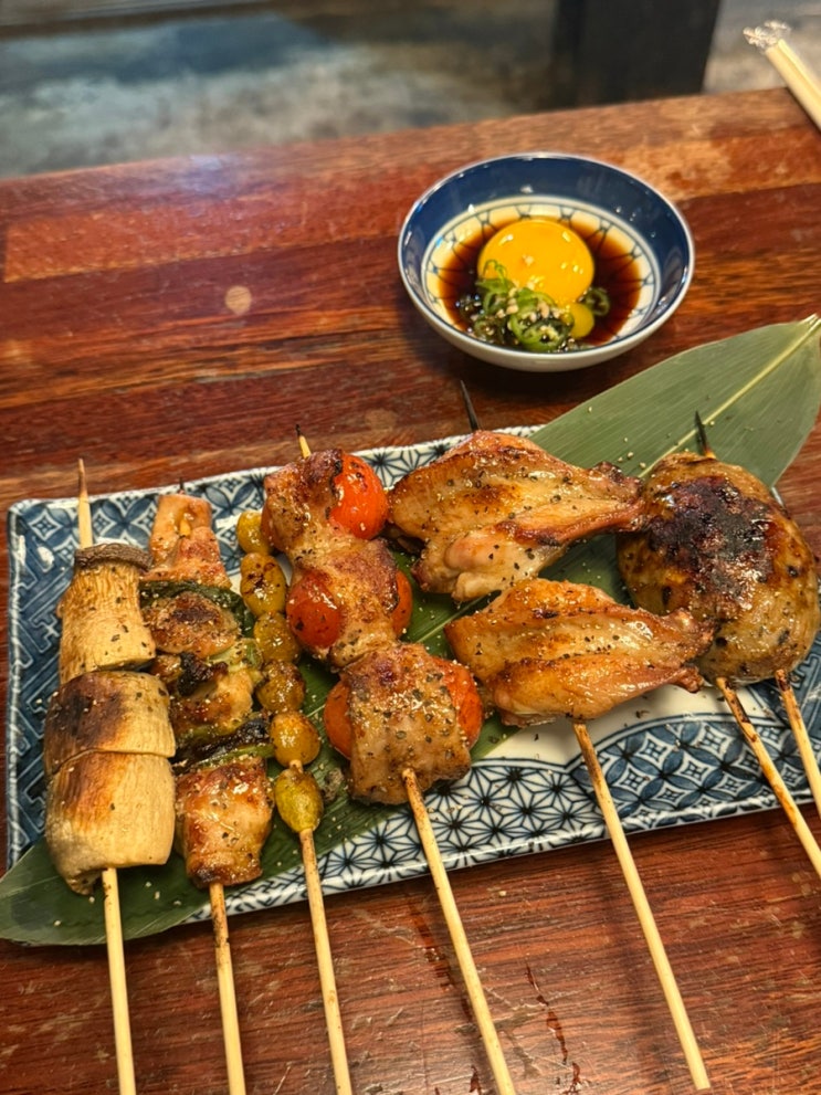  [홍대맛집] 홍대 경의선숲길 분위기 좋은 꼬치구이 맛집 ‘혼신꼬치’ 내돈내산 후기