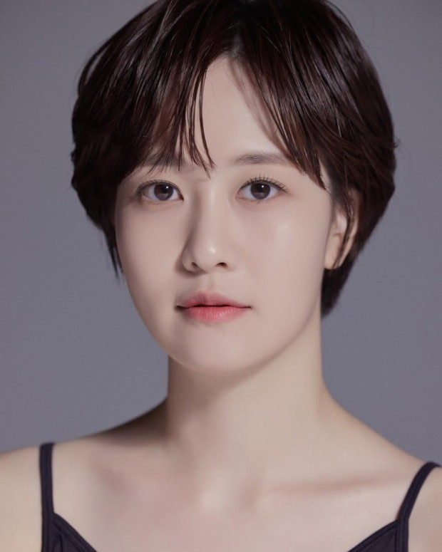 뉴스데스크 앵커' 김수지 "아이돌 작사가로 <b>활동</b>…<b>레드벨벳</b>... 