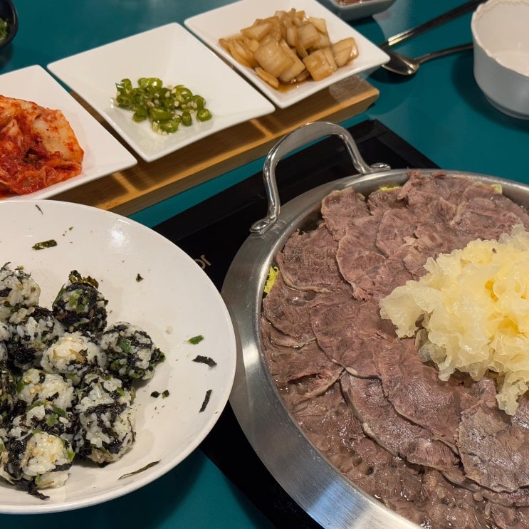  영주맛집 니가아는식당 영주점 아롱만두전골