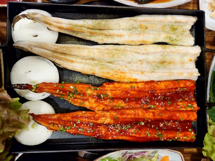  김해삼계동맛집 장어 한 점이 행복이다 명품장어 김해본점