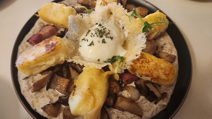  가로수길 맛집을 찾는다면 온다를 가보세요