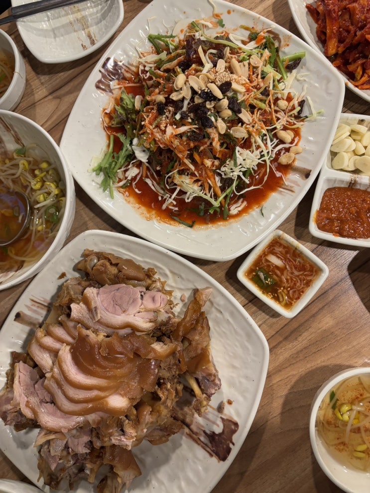  [수원] 40년 전통있는 탑동 맛집 웃거리왕족발