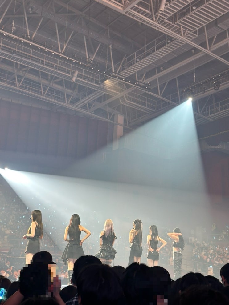 <b>여자친구 10주년</b> 콘서트 첫콘후기