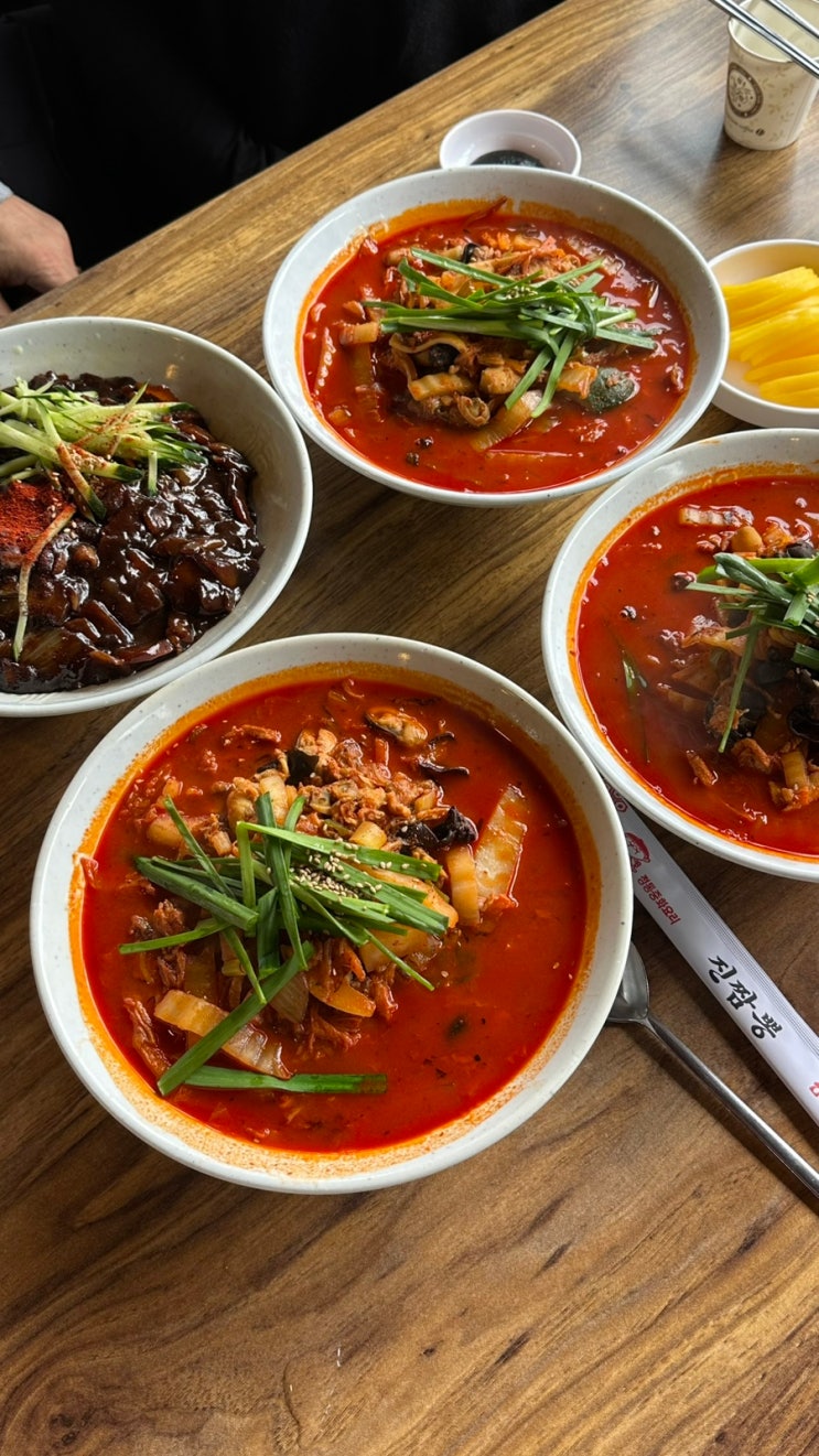  시흥 물왕리 물왕저수지 가성비 짜장면 짬뽕 맛집 진짬뽕