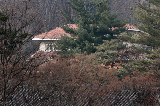 경찰, 안가 CCTV <b>압수수색</b> 재시도…<b>경호처</b> 불응으로 무산