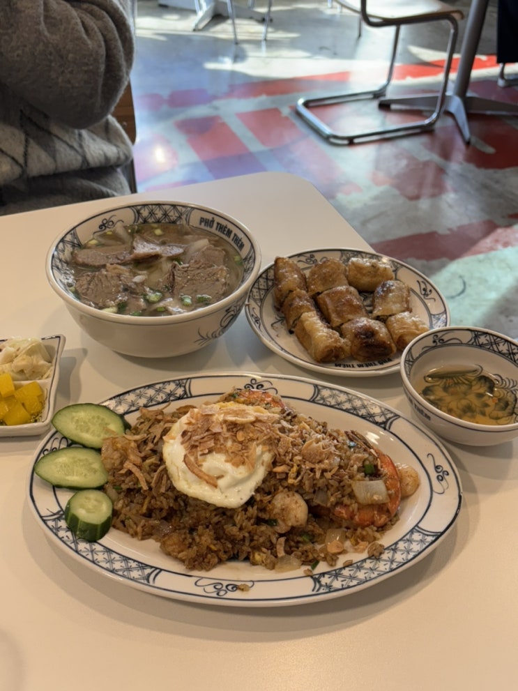  송리단길 쌀국수 맛집 포템템 베트남 요리 내돈내산 점심 후기