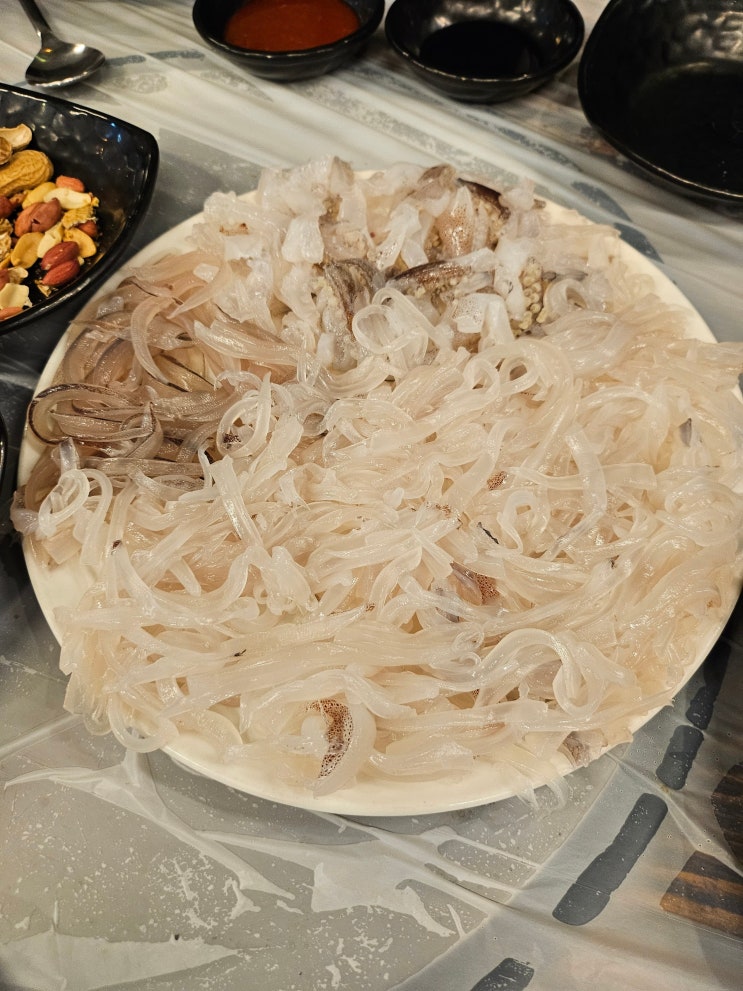  신선한 횟감이 있는 가성비 넘치는 경남 창원 봉곡동 횟집 어판장
