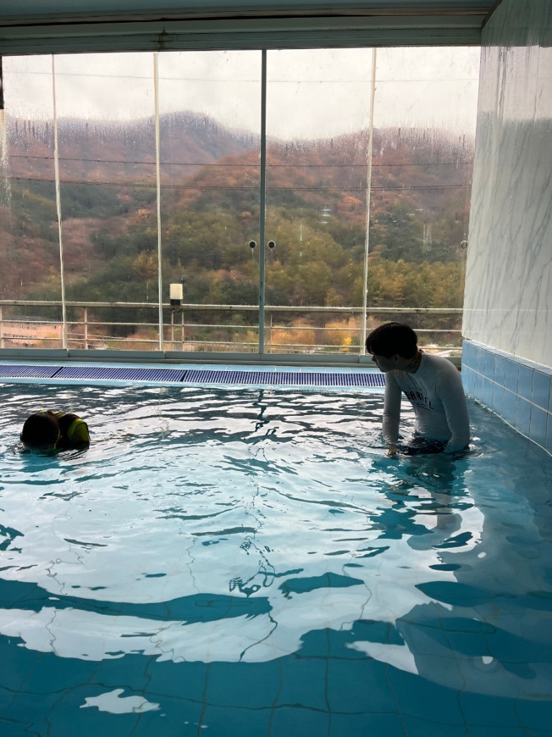 가평 오세르키즈 풀빌라 펜션 호명호수 단풍여행 가볼만한곳