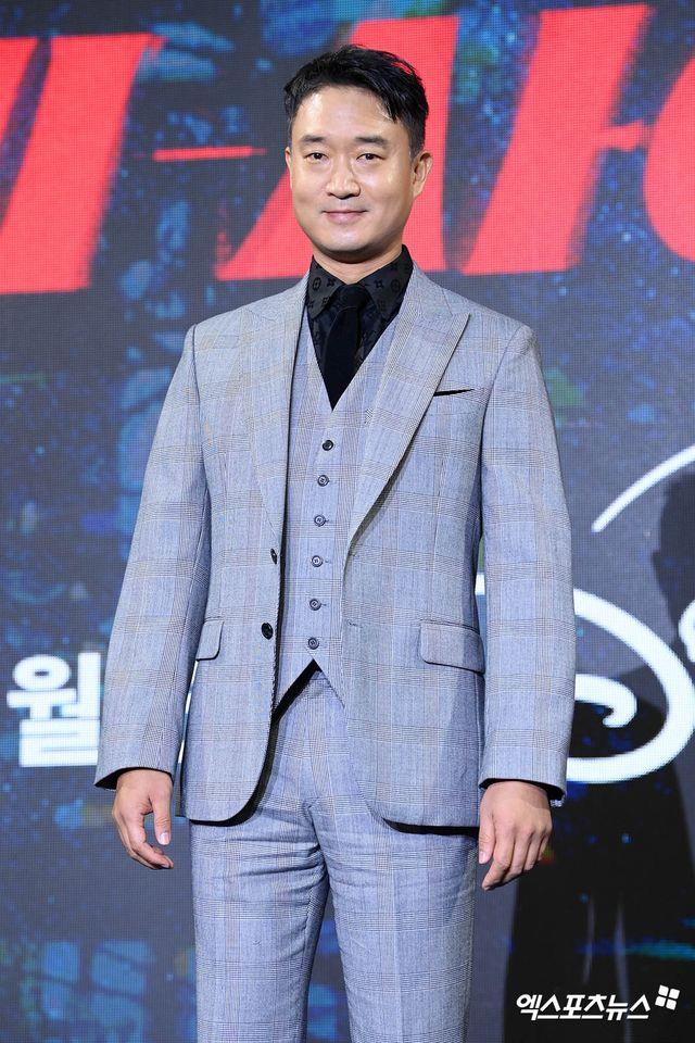손 자르는 <b>조우진</b>…캐스팅 반대 있었다" (<b>씨네타운</b>)[종합]