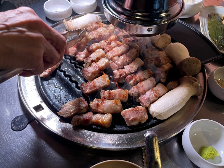  강남역 신상 맛집 땅코참숯구이 강남역직영점 숯불 향 가득한 명품 고깃집