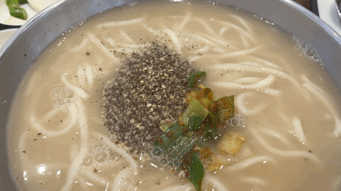  대전 칼국수 맛집 : 신도칼국수 - 수육하고 두루치기까지 모두 먹어본 내돈내산 후기.